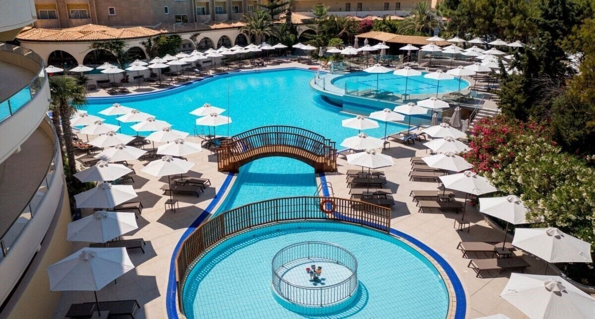 Территория Kalithea Mare Palace 4*